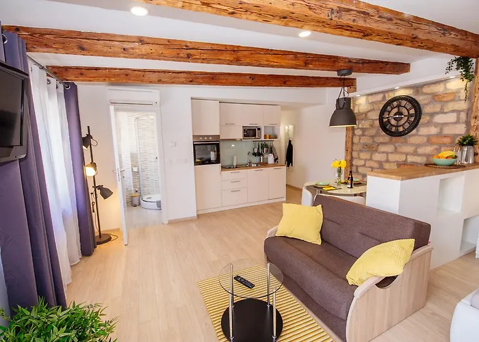 Apartment 63 - 2